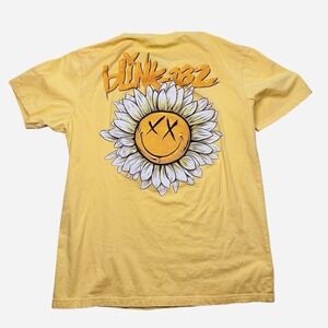 Blink-182 Sunflower T-shirt Medium Yellow Band Tee Embroidered Logo Unisex
